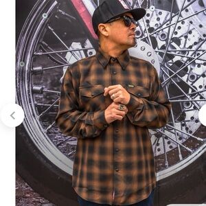 Dixxon Chachi 10 Year F Cancer Brown Flannel size Large.